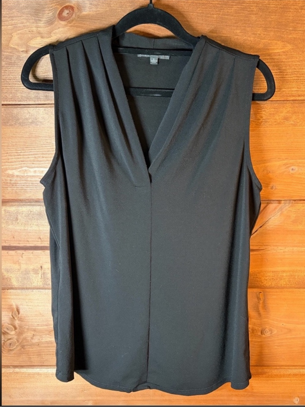 Adrianna Papell Black Pleated V-Neck Sleeveless Camisole Size Small 🖤💕